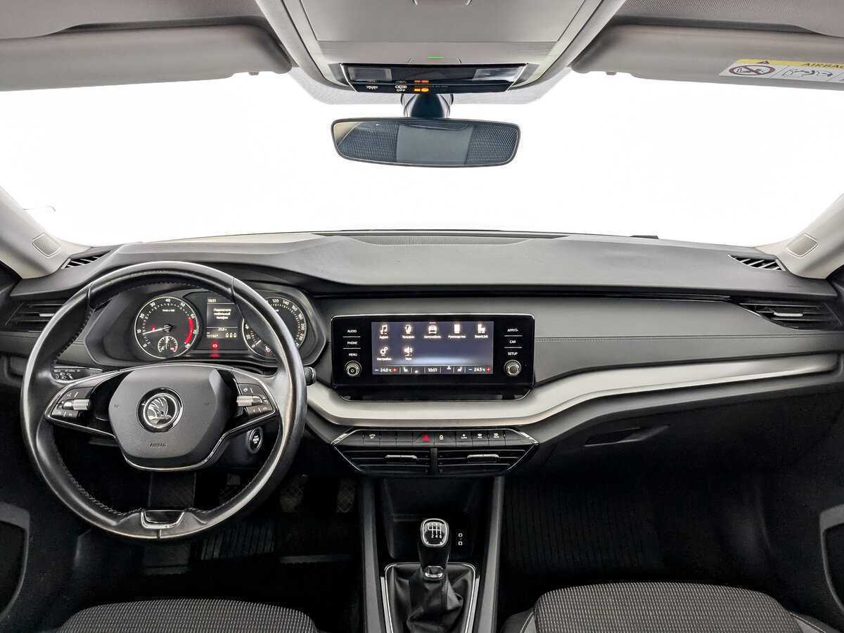 Skoda Octavia 2021 года с пробегом. Фото: #11