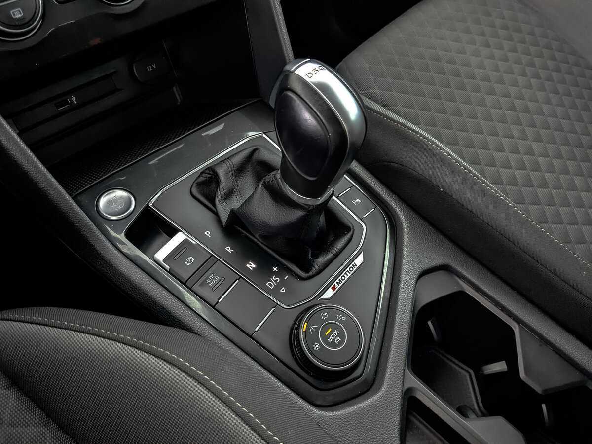 Volkswagen Tiguan 2018 года с пробегом. Фото: #21