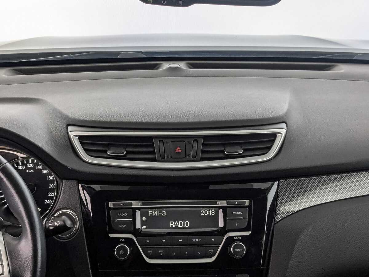 Б/У Ниссан Икс-Трейл 2015 года. Фото: #11