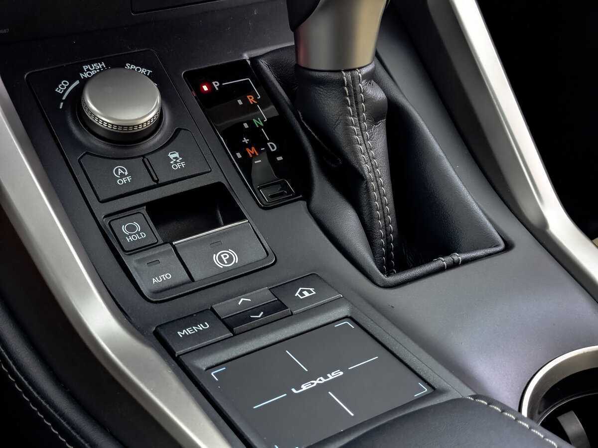 Lexus NX 2016 года с пробегом. Фото: #23