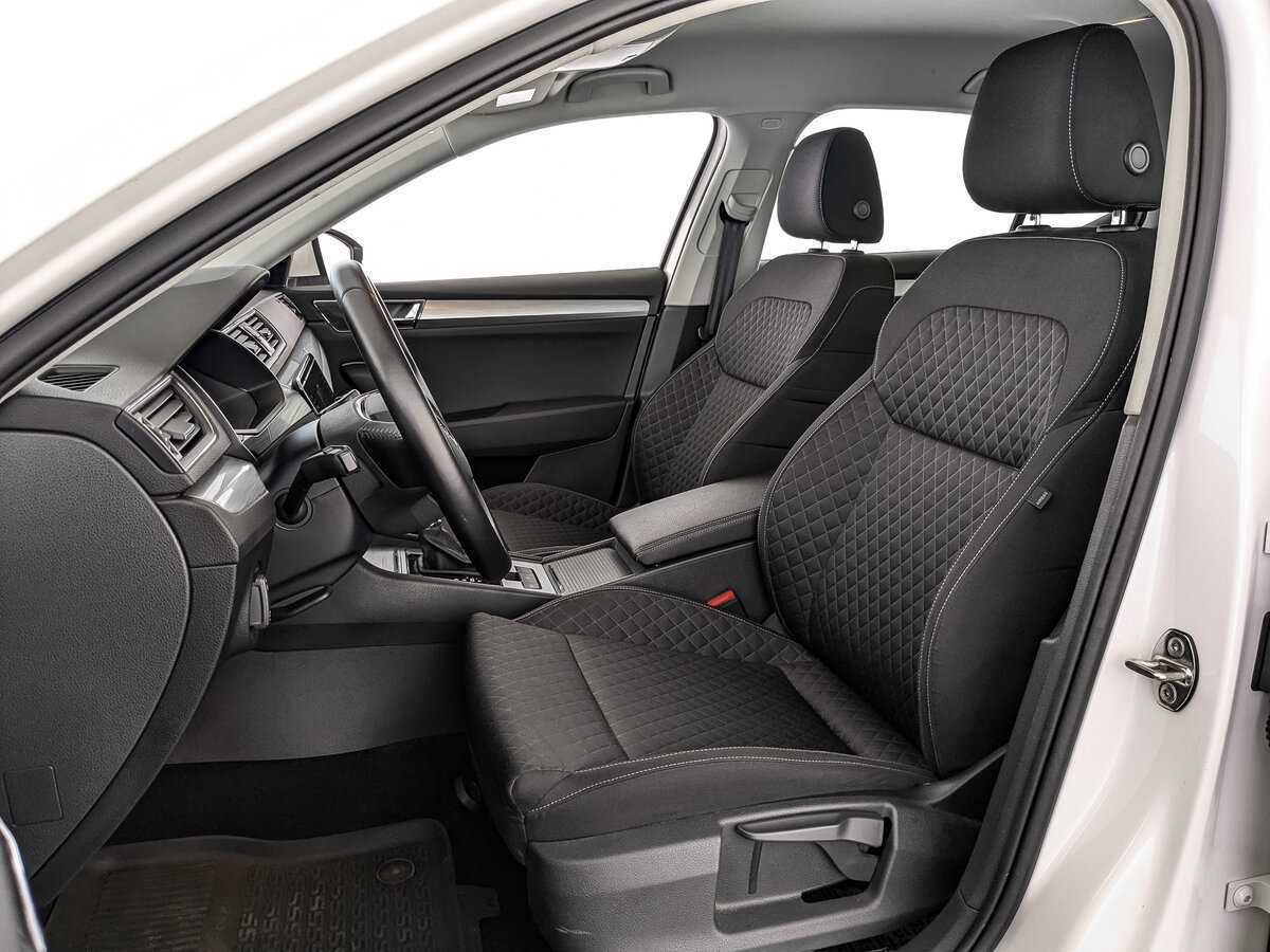 Skoda Superb 2021 года с пробегом. Фото: #15