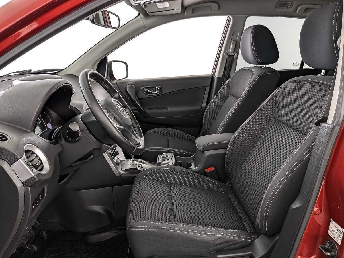 Б/У Рено Колеос 2015 года. Фото: #15