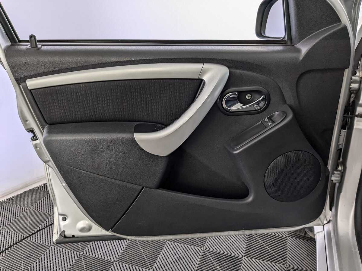 Б/У Ниссан Террано 2018 года. Фото: #14