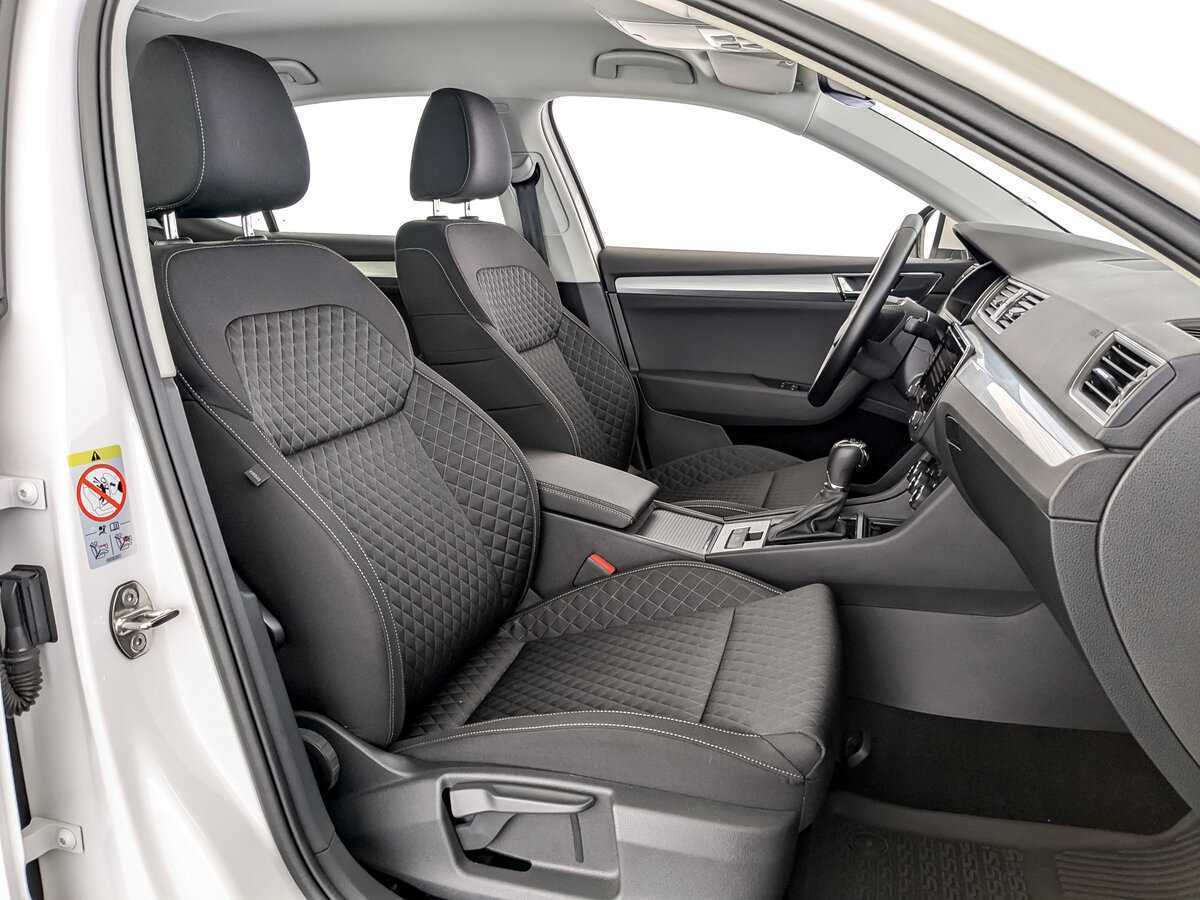 Skoda Superb 2021 года с пробегом. Фото: #18