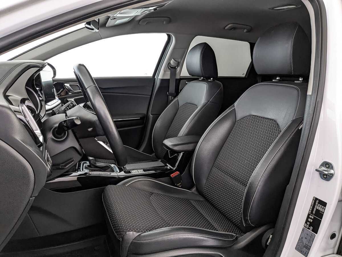 Kia Ceed 2019 года с пробегом. Фото: #14