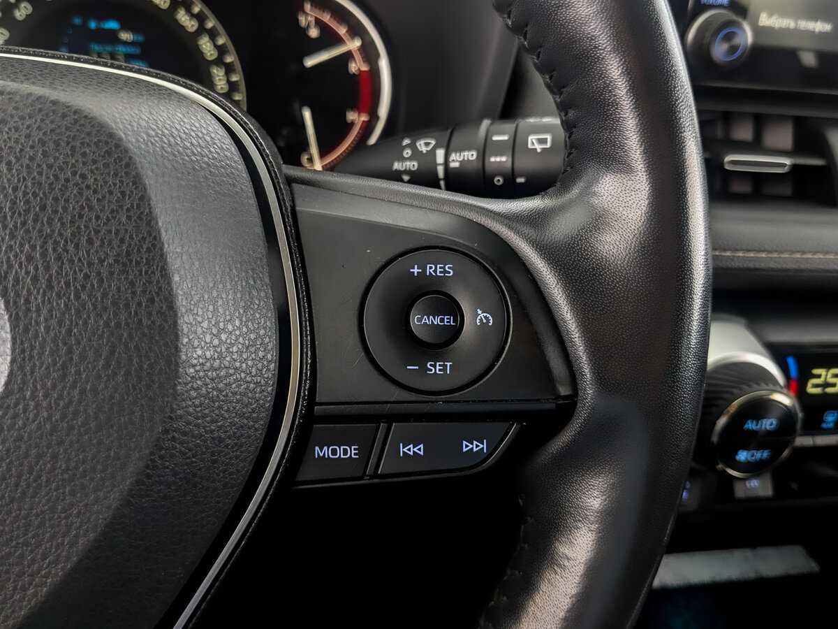 Toyota RAV4 2020 года с пробегом. Фото: #22