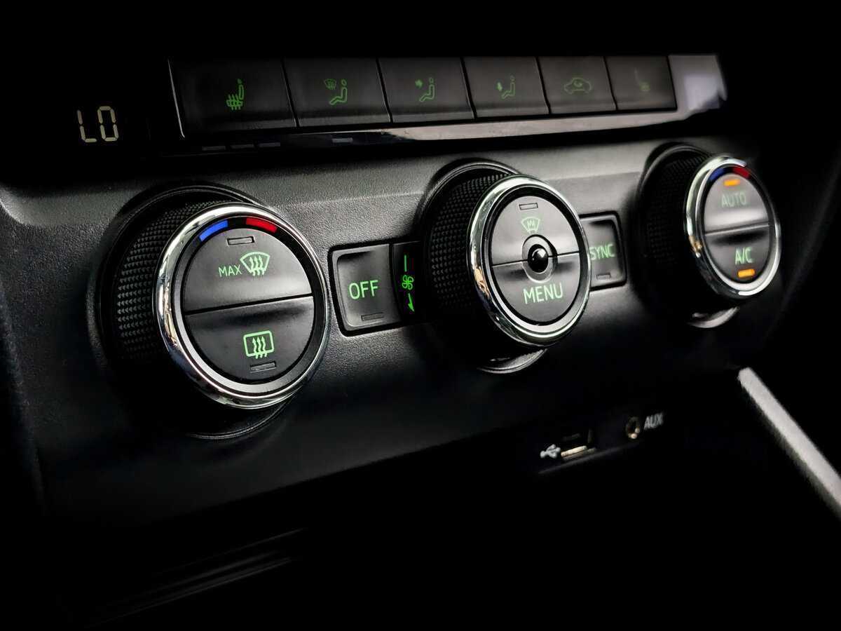 Б/У Шкода Октавия 2016 года. Фото: #20