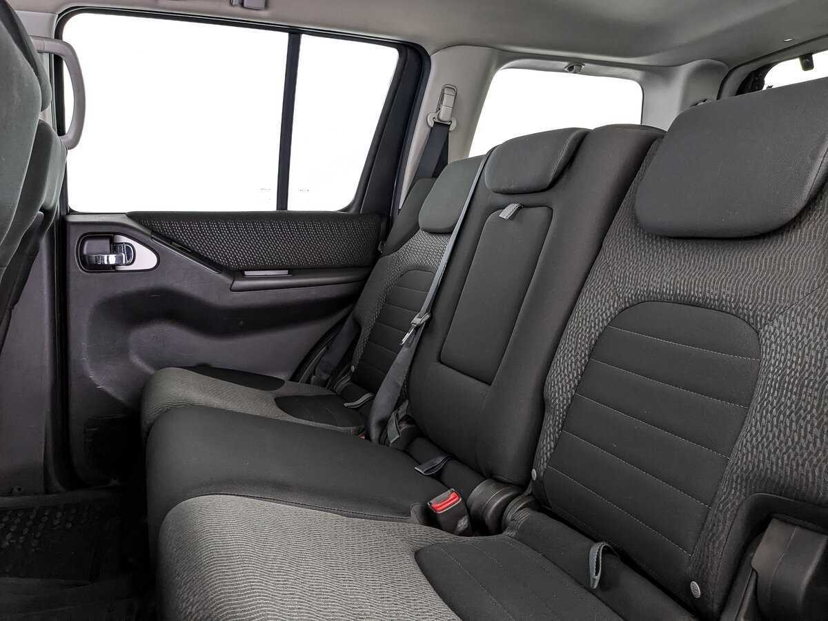 Б/У Ниссан Патфайндер 2012 года. Фото: #13