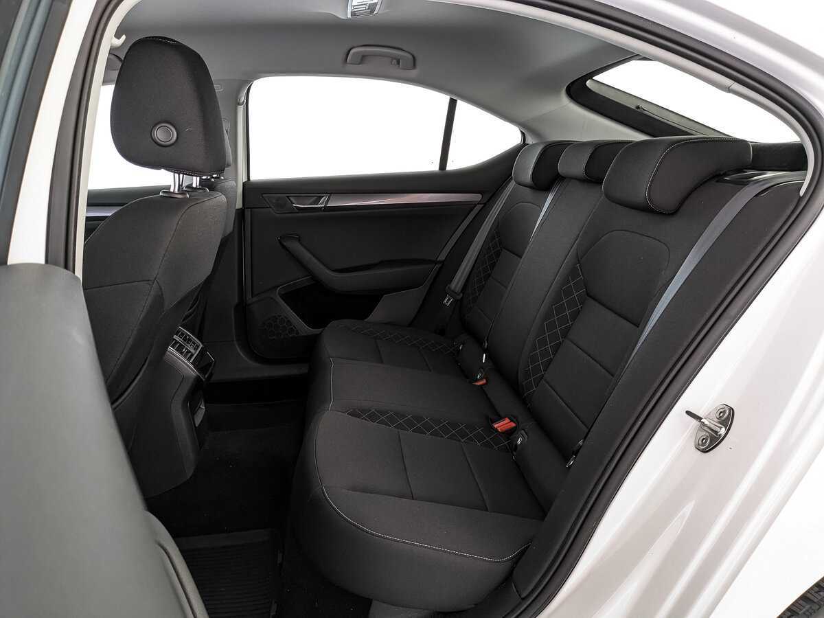 Skoda Superb 2021 года с пробегом. Фото: #13