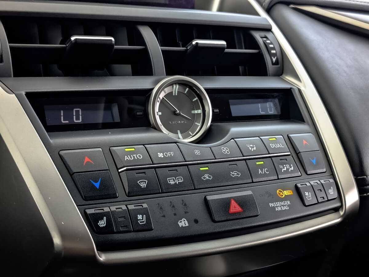 Lexus NX 2015 года с пробегом. Фото: #16