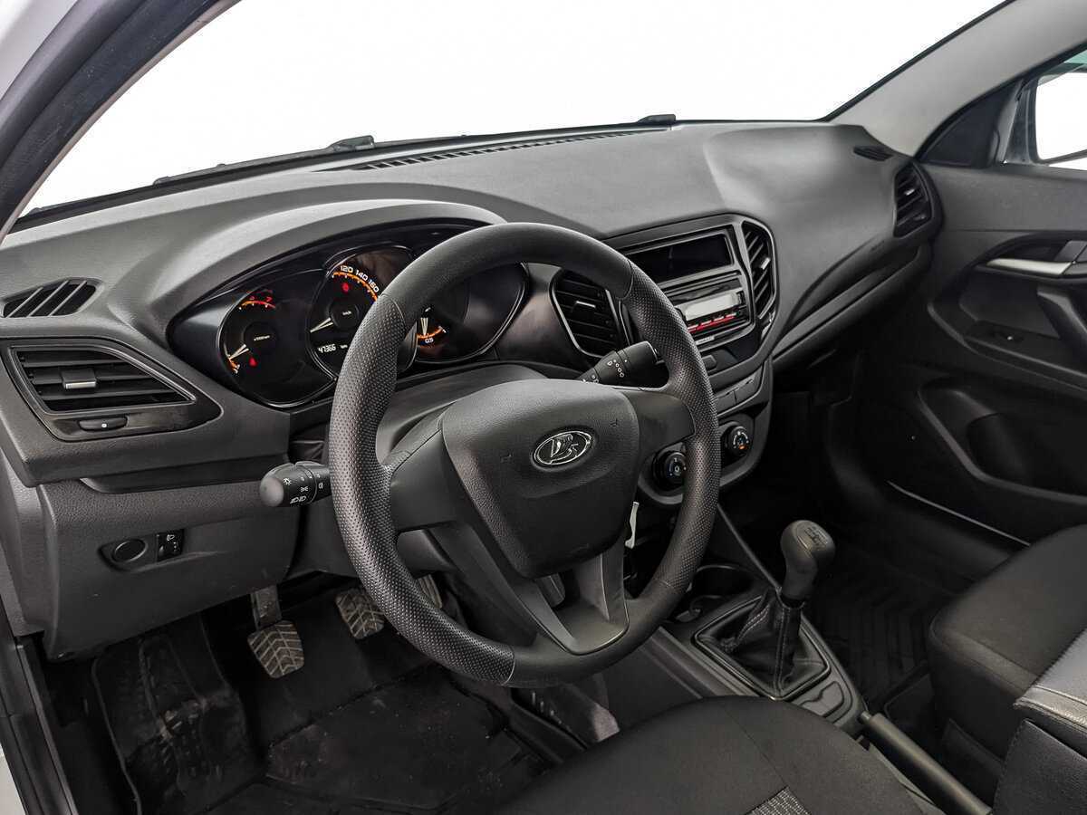 Б/У Лада (ВАЗ) Веста 2021 года. Фото: #10