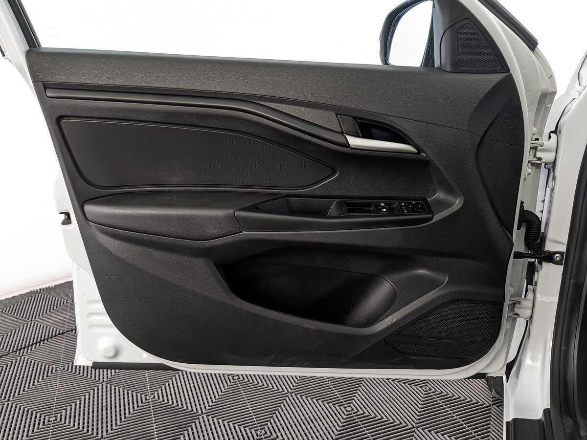 Б/У Лада (ВАЗ) Веста 2021 года. Фото: #14