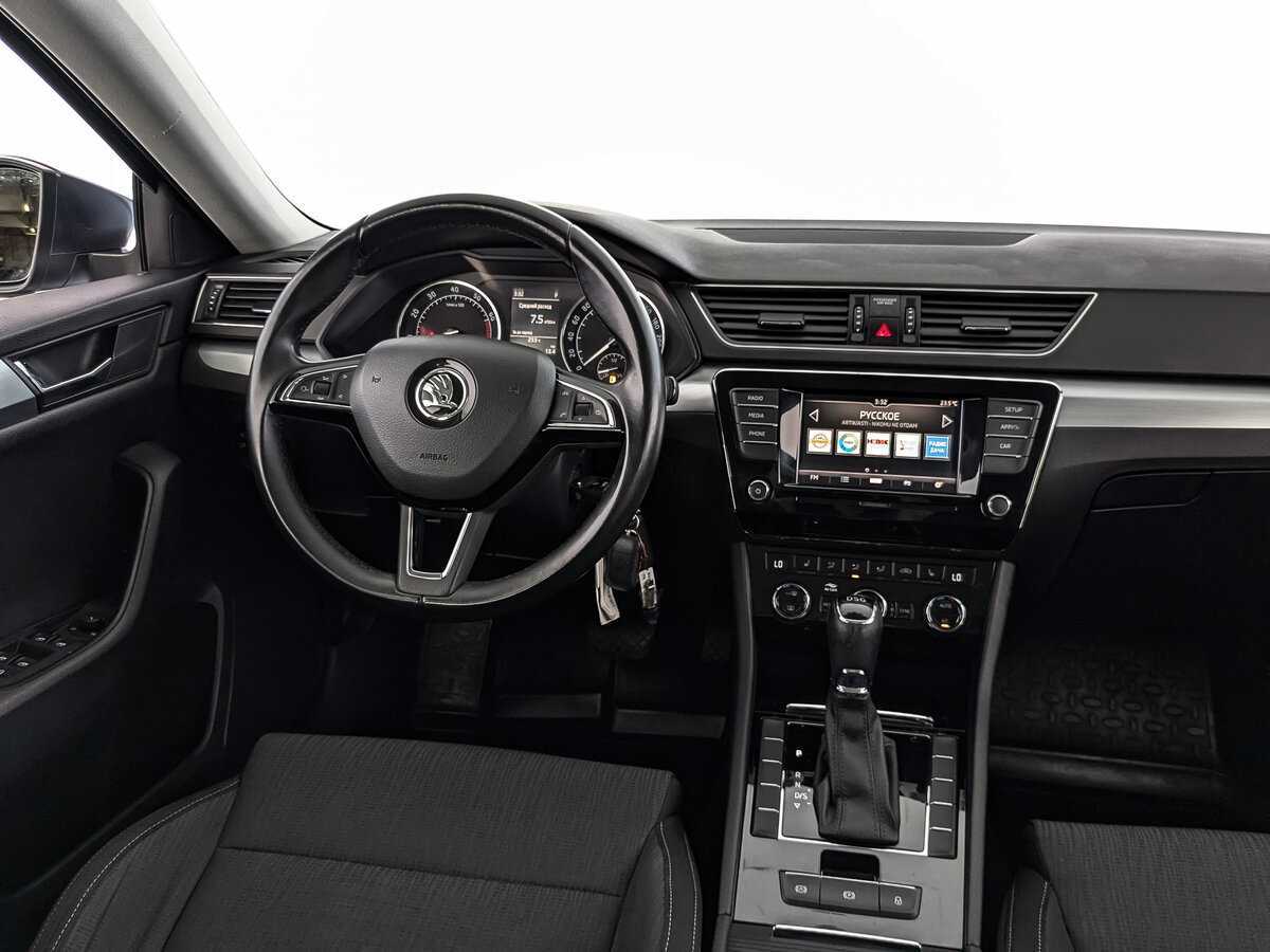 Skoda Superb 2018 года с пробегом. Фото: #16