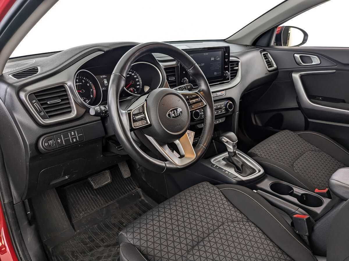 Kia Ceed 2021 года с пробегом. Фото: #10