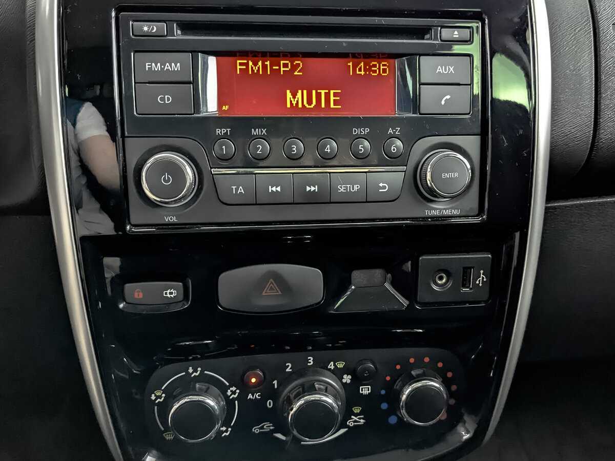 Б/У Ниссан Террано 2015 года. Фото: #12