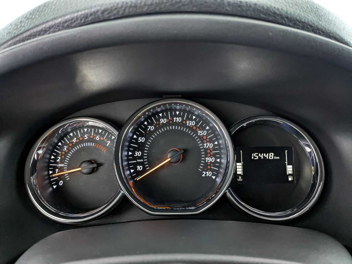 Б/У Рено Сандеро 2021 года. Фото: #11