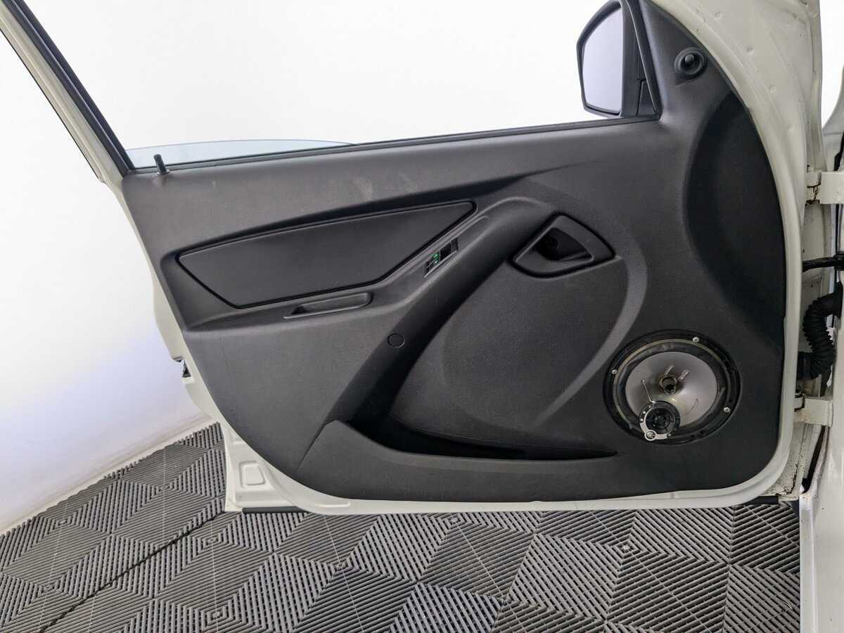 Б/У Лада (ВАЗ) Гранта 2021 года. Фото: #12