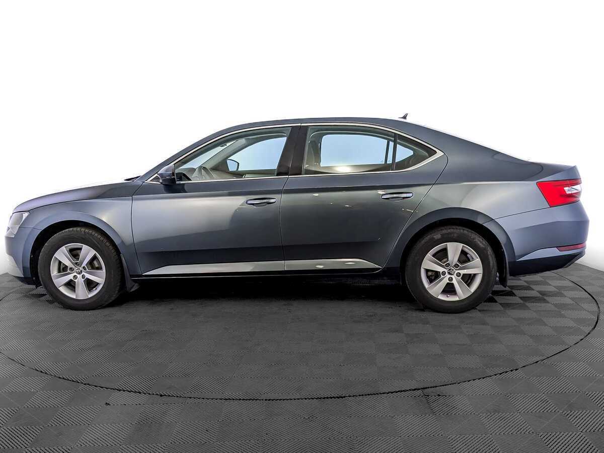 Skoda Superb 2019 года с пробегом. Фото: #7