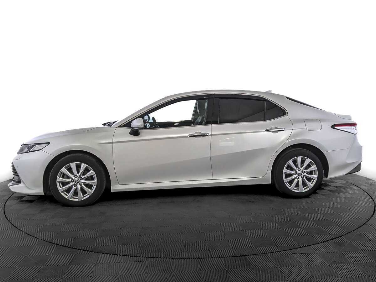 Toyota Camry 2021 года с пробегом. Фото: #7