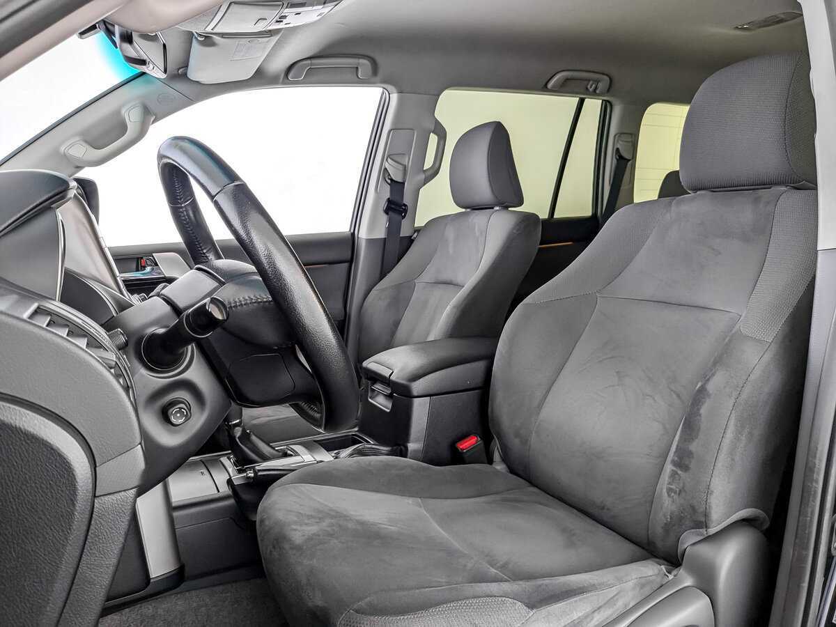 Toyota Land Cruiser Prado 2012 года с пробегом. Фото: #15