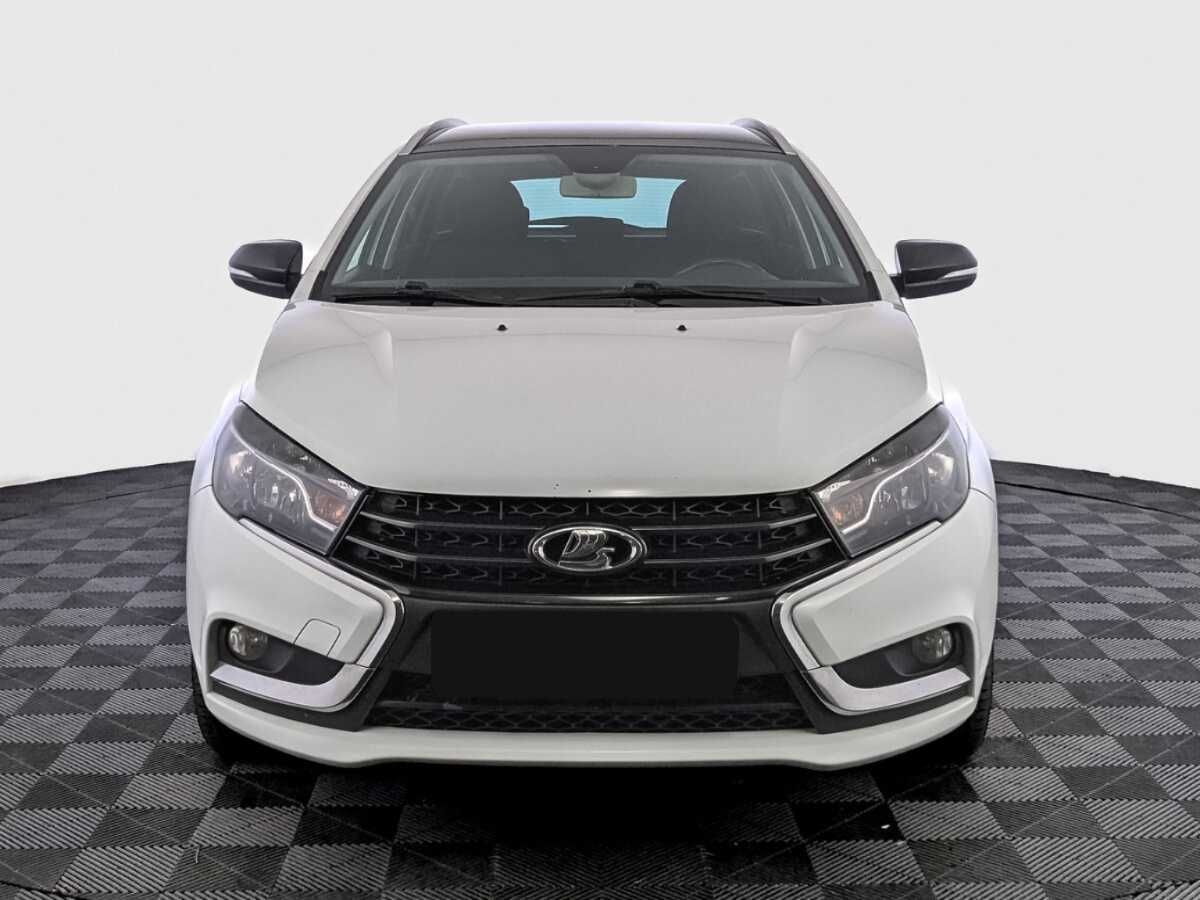 Б/У Лада (ВАЗ) Веста 2021 года. Фото: #1