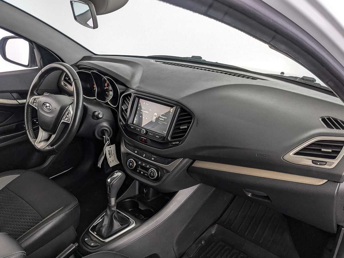 Б/У Лада (ВАЗ) Веста 2021 года. Фото: #8