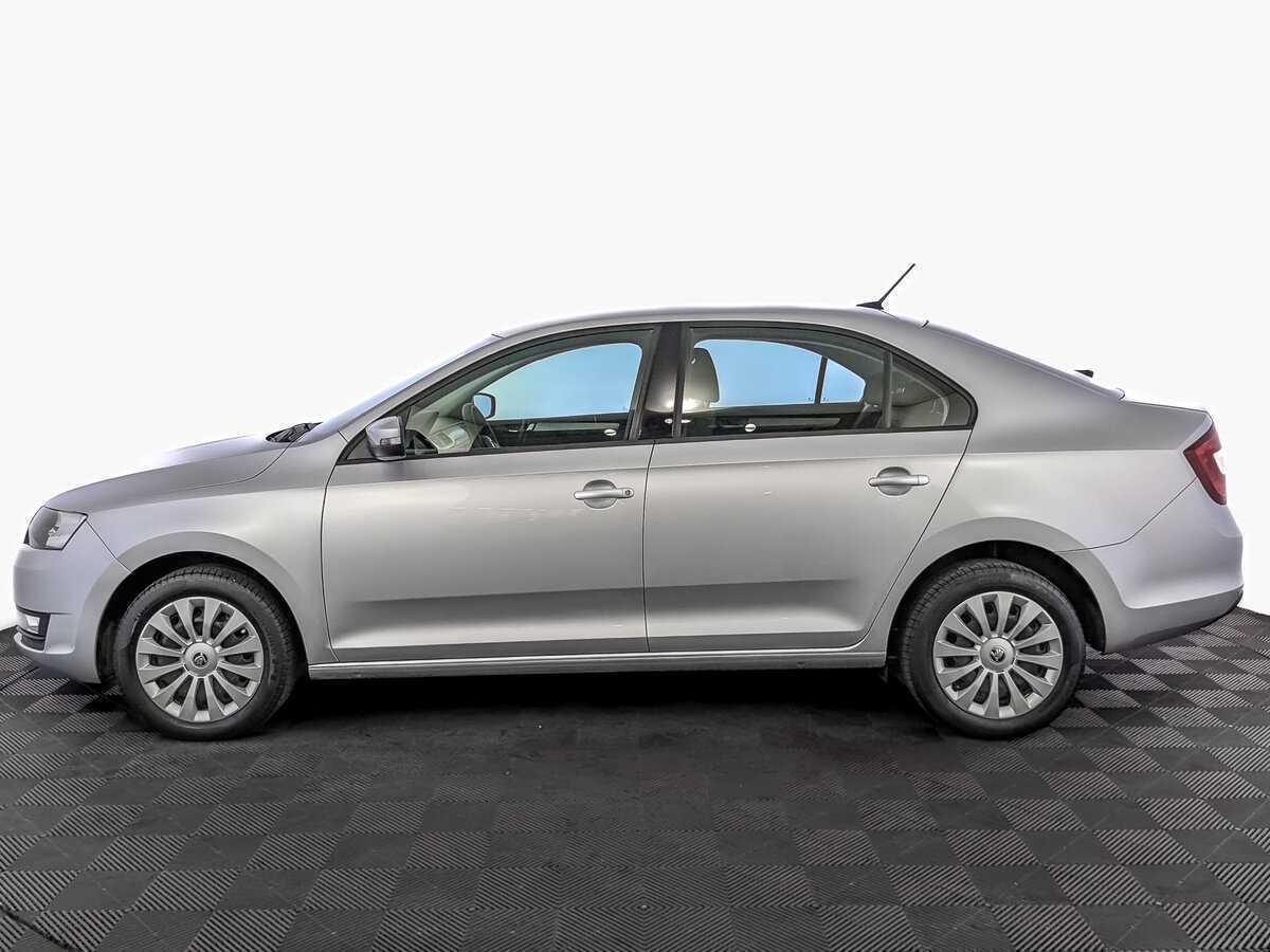 Б/У Шкода Рапид 2018 года. Фото: #7