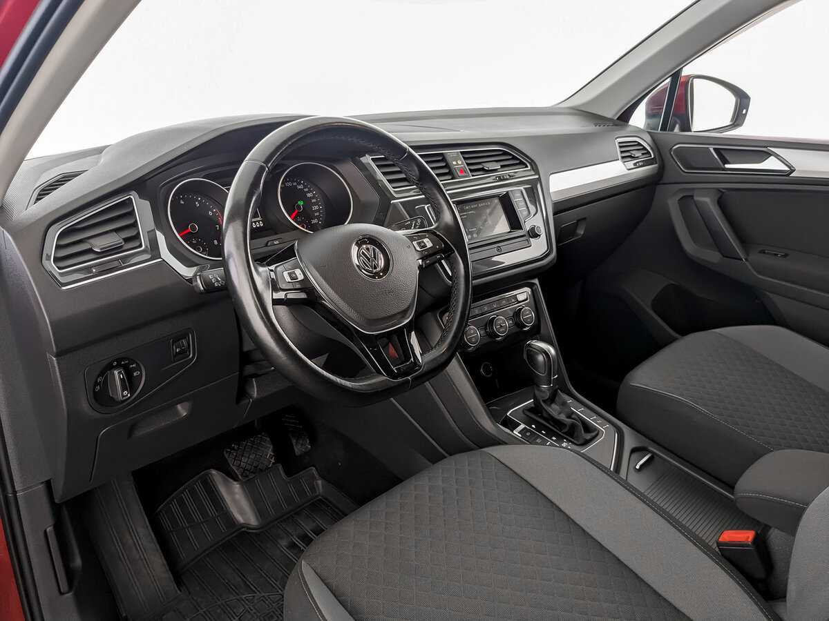 Volkswagen Tiguan 2017 года с пробегом. Фото: #13