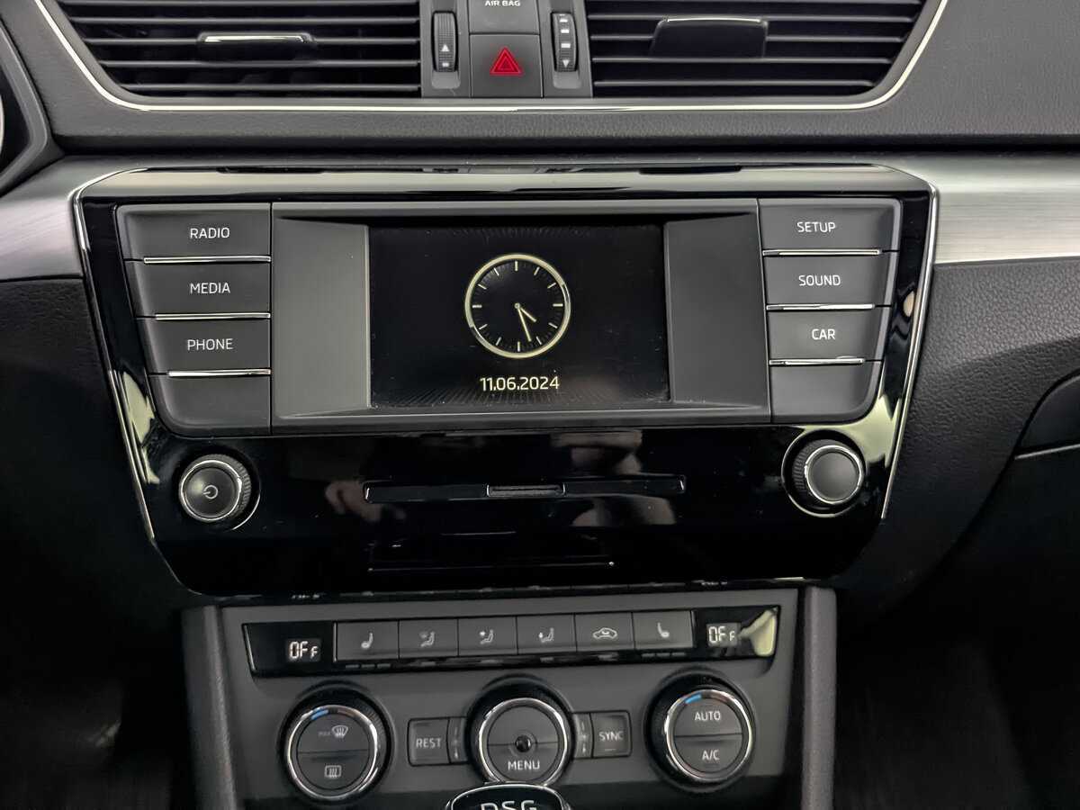 Б/У Шкода Суперб 2017 года. Фото: #11