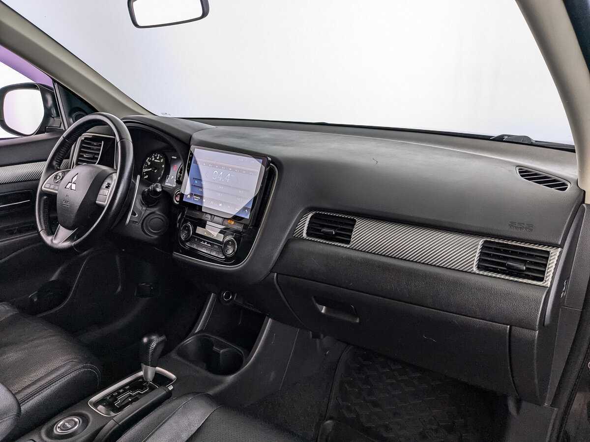 Б/У Митсубиши Оутлэндер 2012 года. Фото: #8