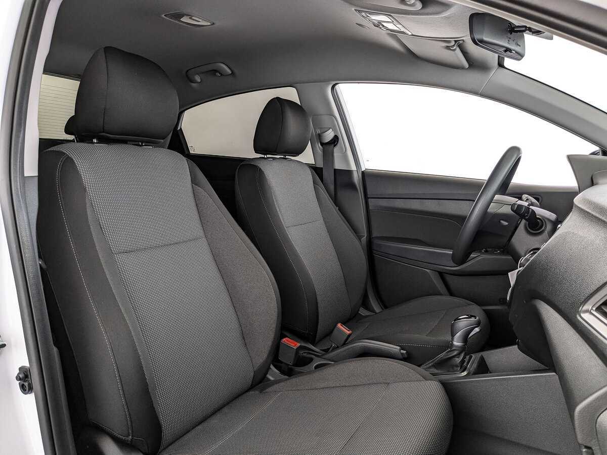 Б/У Хендай Солярис 2022 года. Фото: #17