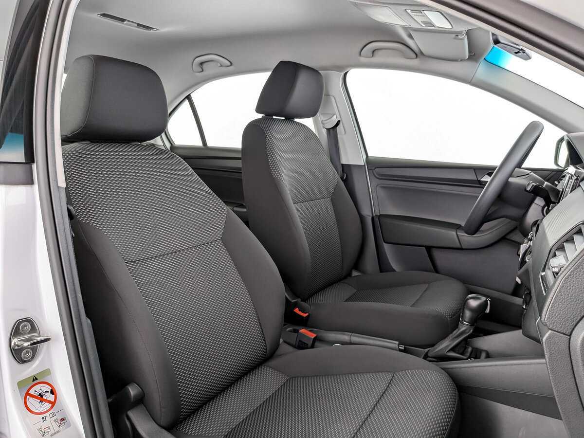 Б/У Фольксваген Поло 2020 года. Фото: #18