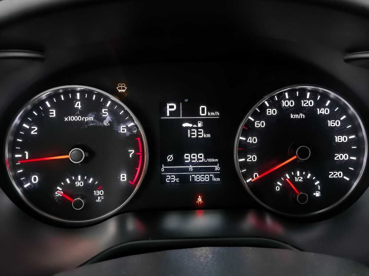 Б/У Киа Рио 2019 года. Фото: #11