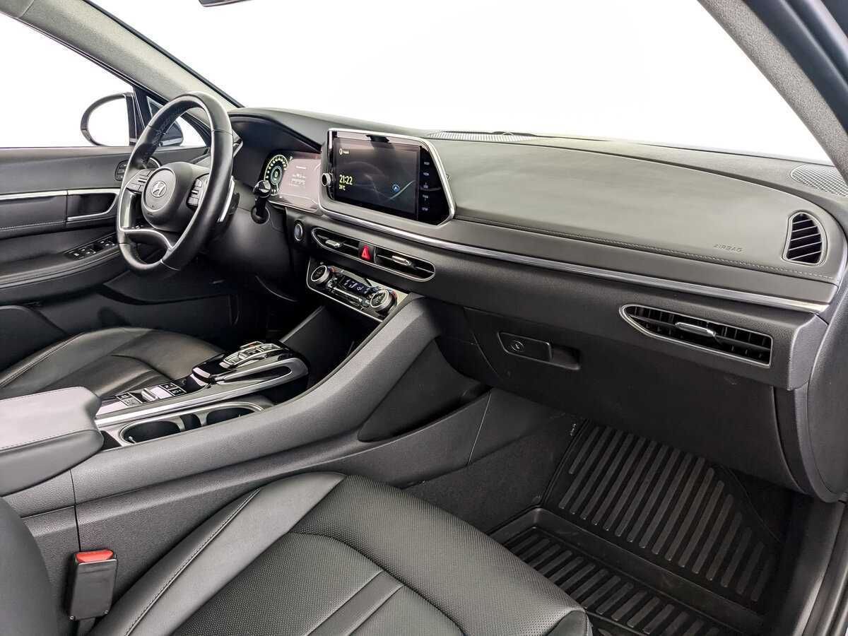 Hyundai Sonata 2022 года с пробегом. Фото: #8