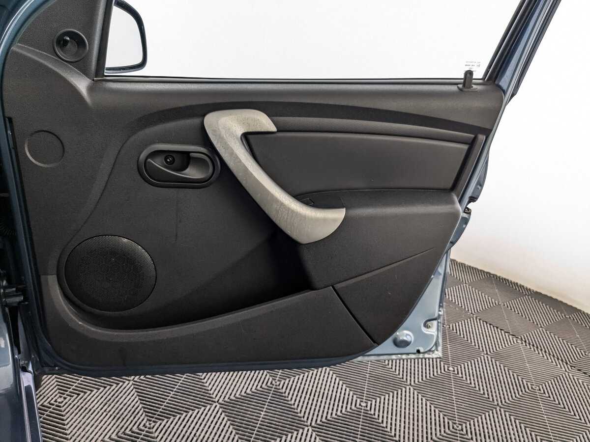 Б/У Рено Сандеро 2012 года. Фото: #20