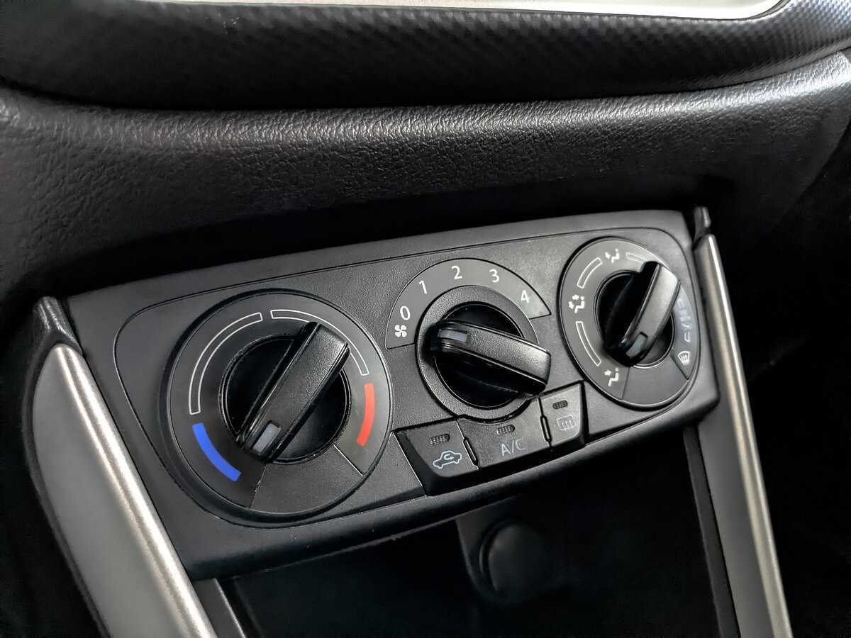 Б/У Сузуки С-Икс4 2014 года. Фото: #16