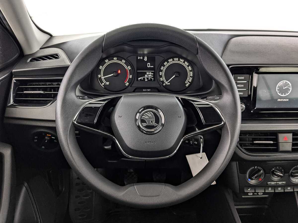 Б/У Шкода Рапид 2020 года. Фото: #17