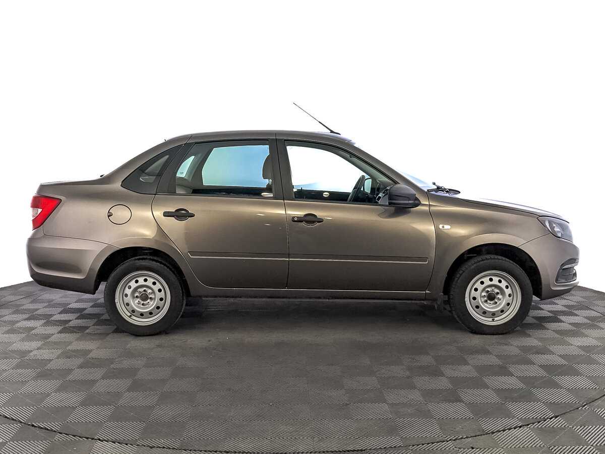 Б/У Лада (ВАЗ) Гранта 2020 года. Фото: #3