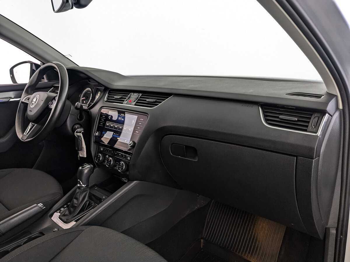 Skoda Octavia 2018 года с пробегом. Фото: #8