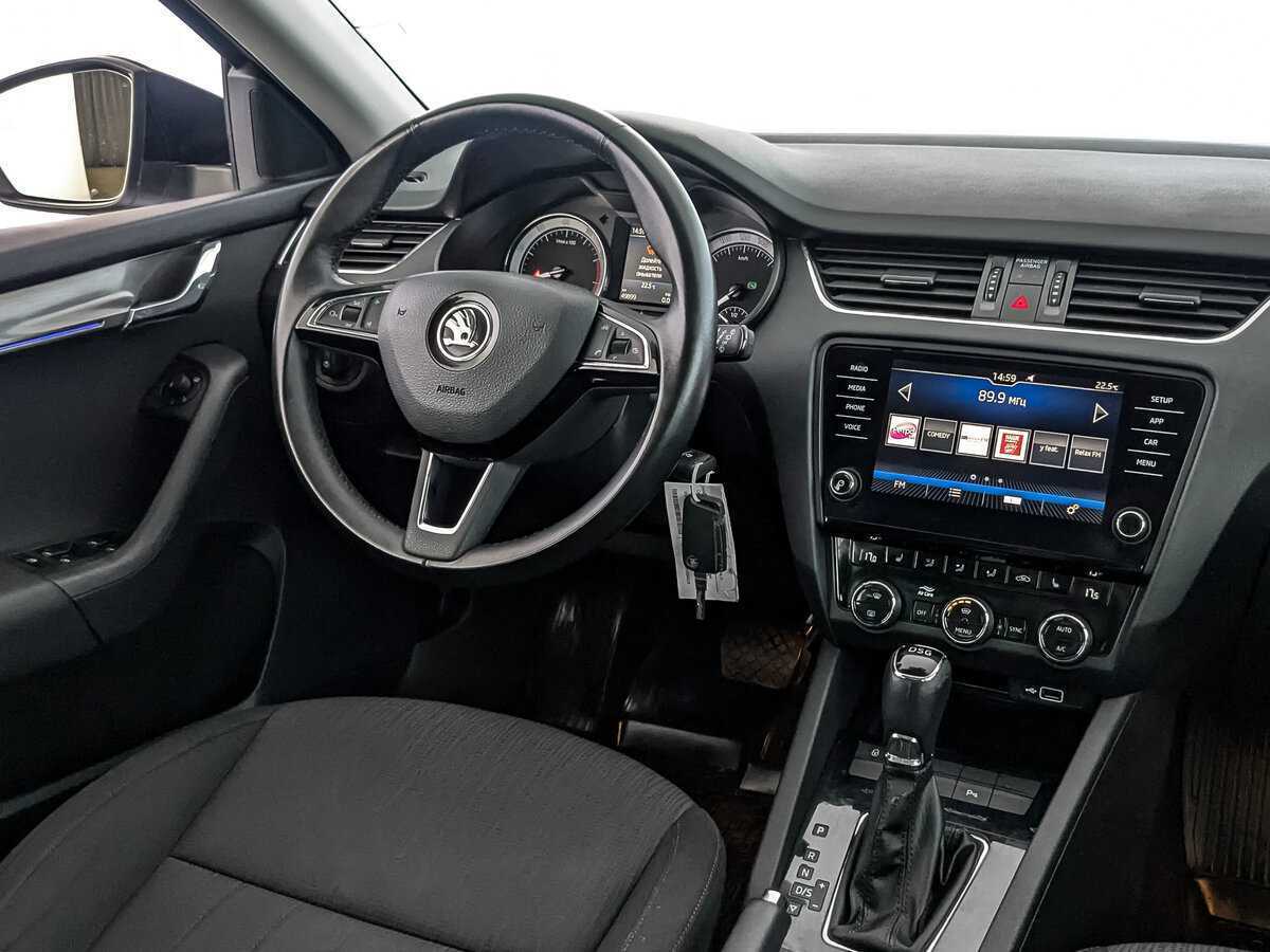 Skoda Octavia 2018 года с пробегом. Фото: #21