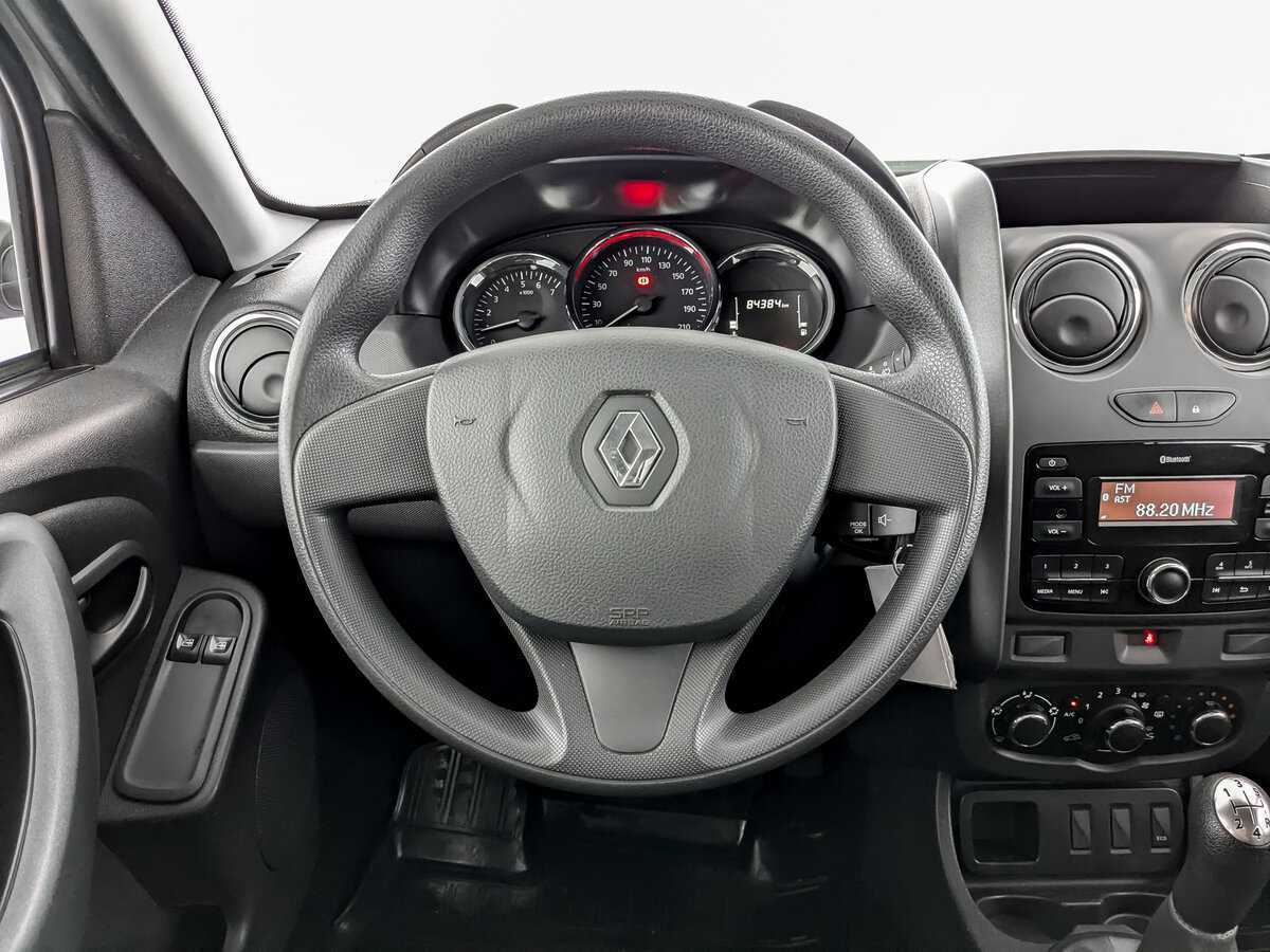 Б/У Рено Дастер 2018 года. Фото: #16