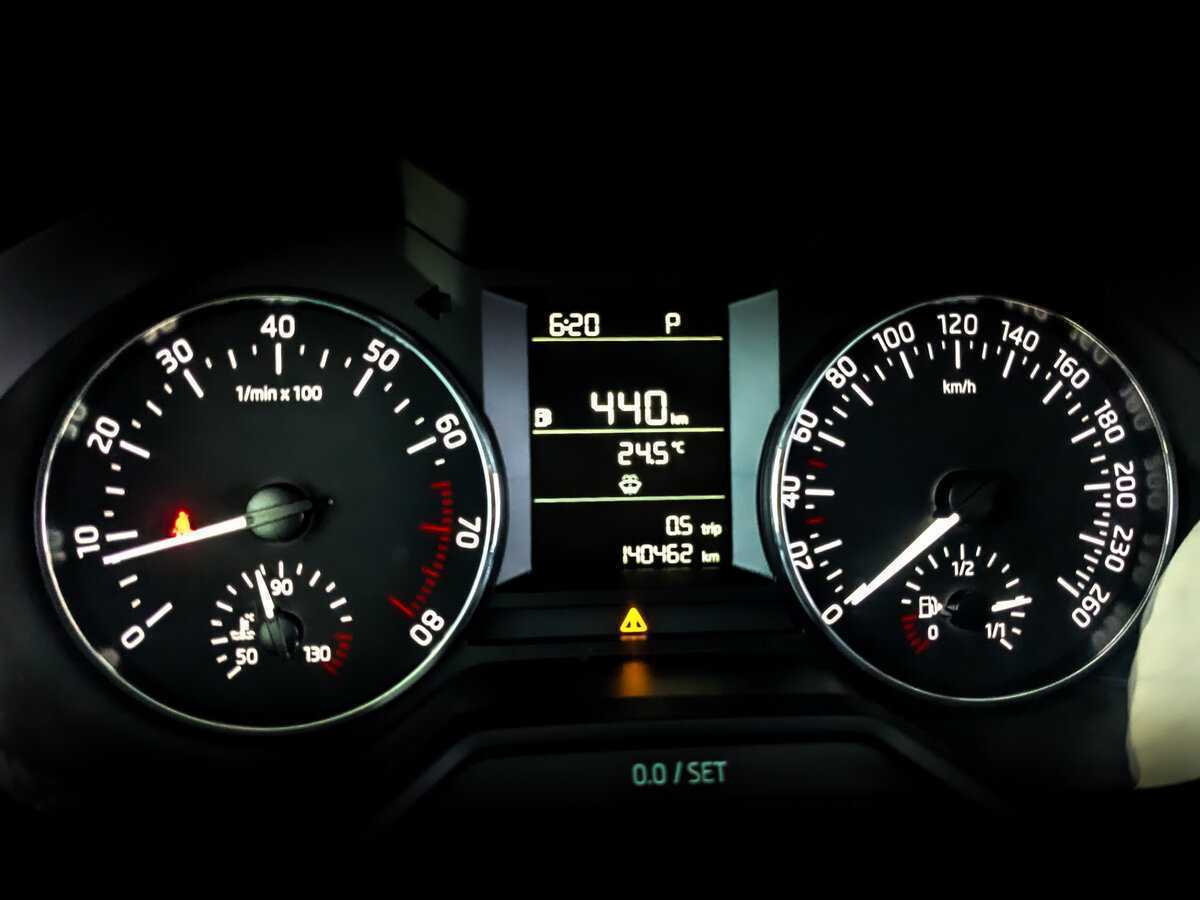 Б/У Шкода Октавия 2017 года. Фото: #10