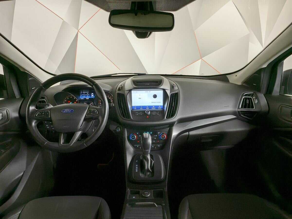 Ford Kuga 2017 года с пробегом. Фото: #9