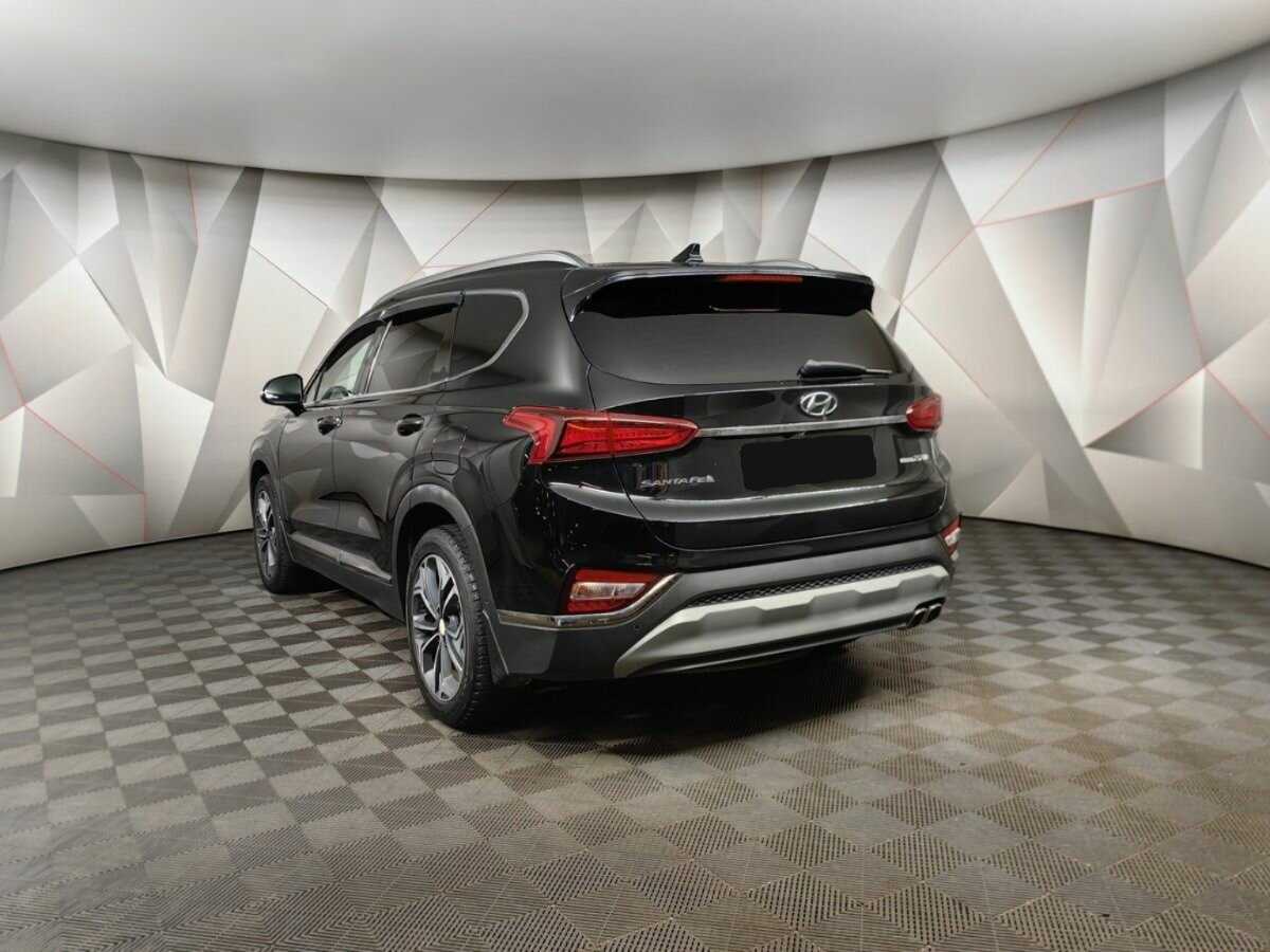 Hyundai Santa Fe 2019 года с пробегом. Фото: #3