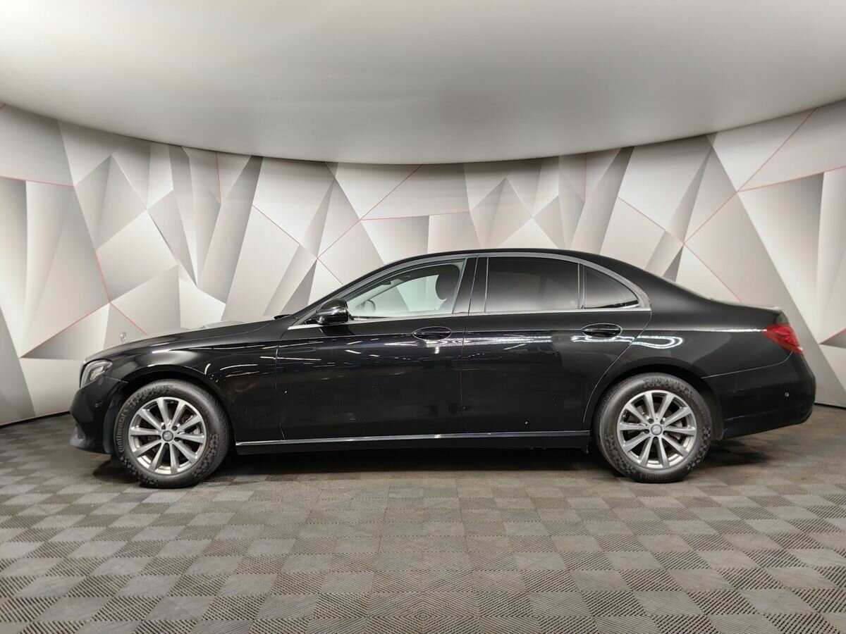 Mercedes-Benz E-Класс 2016 года с пробегом. Фото: #4