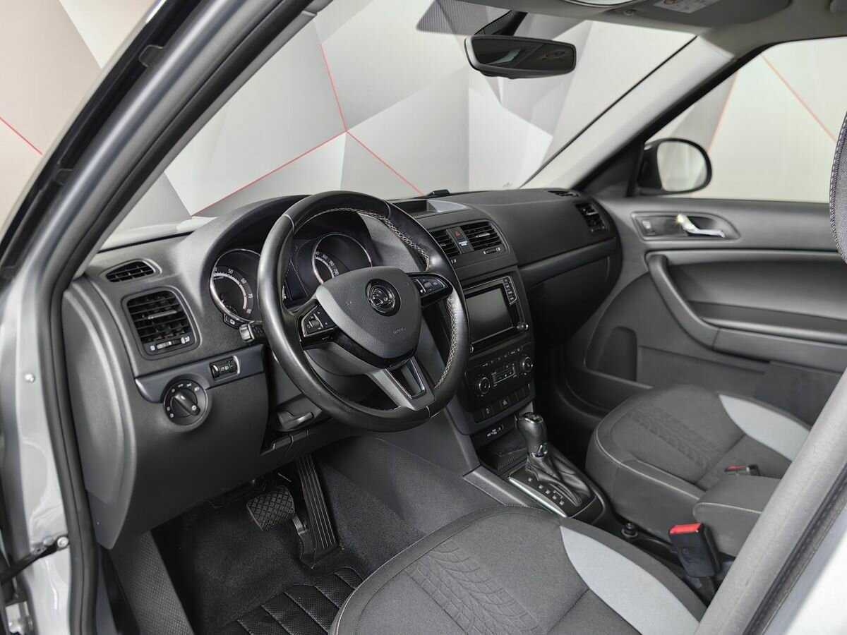 Б/У Шкода Йети 2017 года. Фото: #14