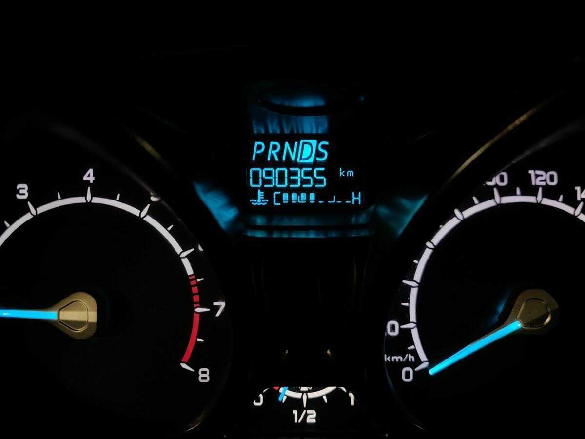 Б/У Форд ЭкоСпорт 2015 года. Фото: #6