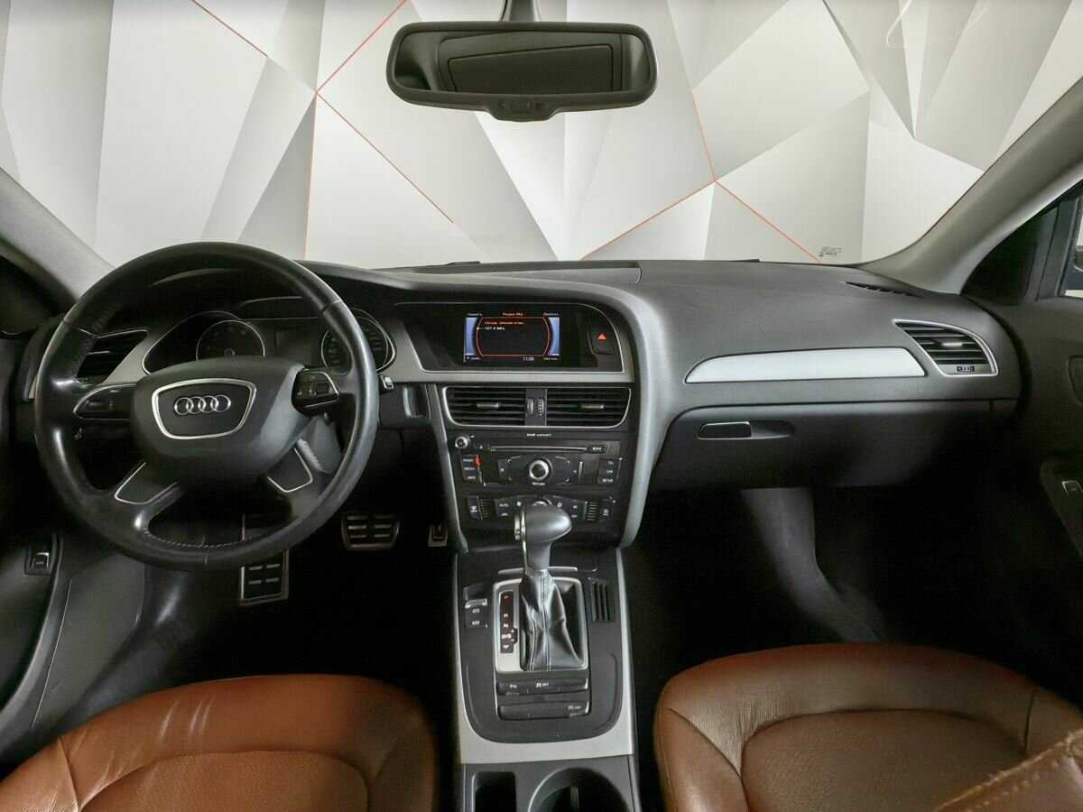 Audi A4 2013 года с пробегом. Фото: #9