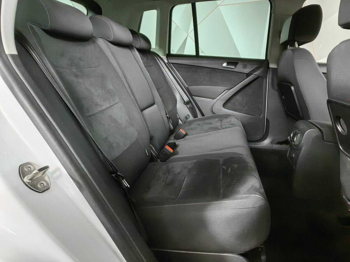 Б/У Фольксваген Тигуан 2016 года. Фото: #10