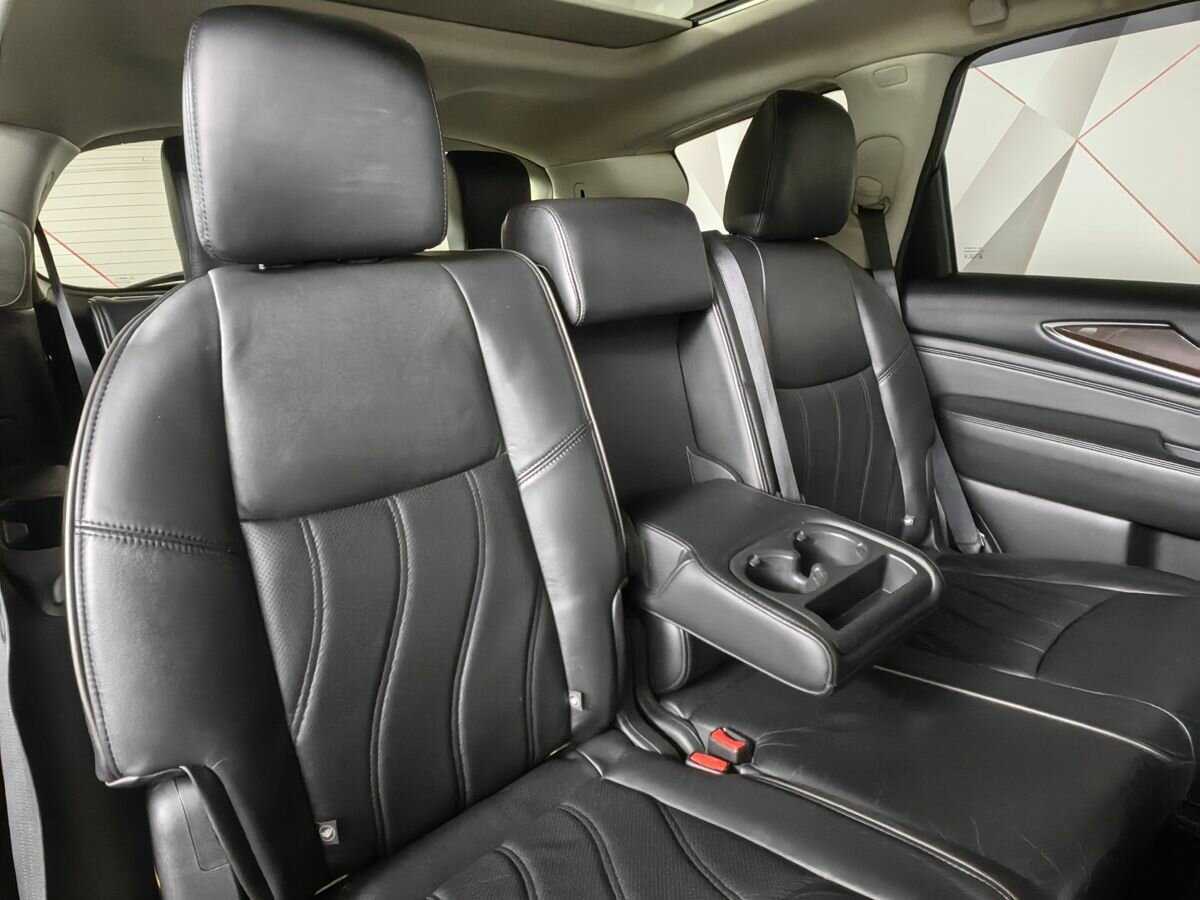 Infiniti QX60 2014 года с пробегом. Фото: #12